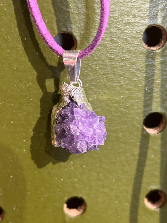 AMETHYST CLUSTER NECKLACE