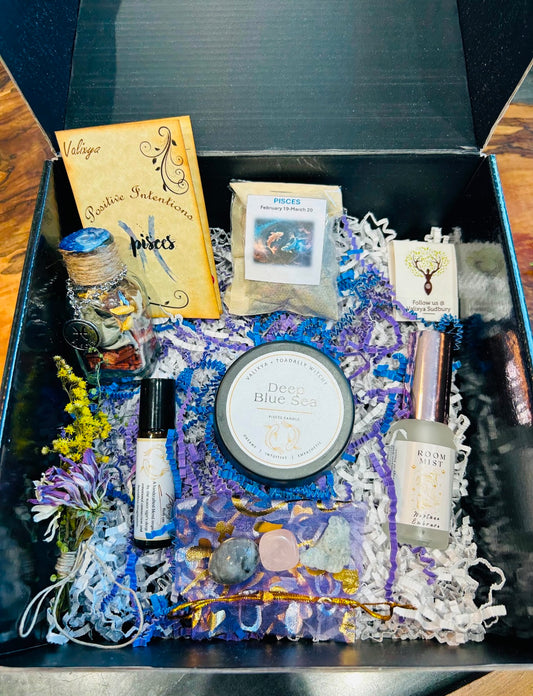 Pisces Zodiac Box