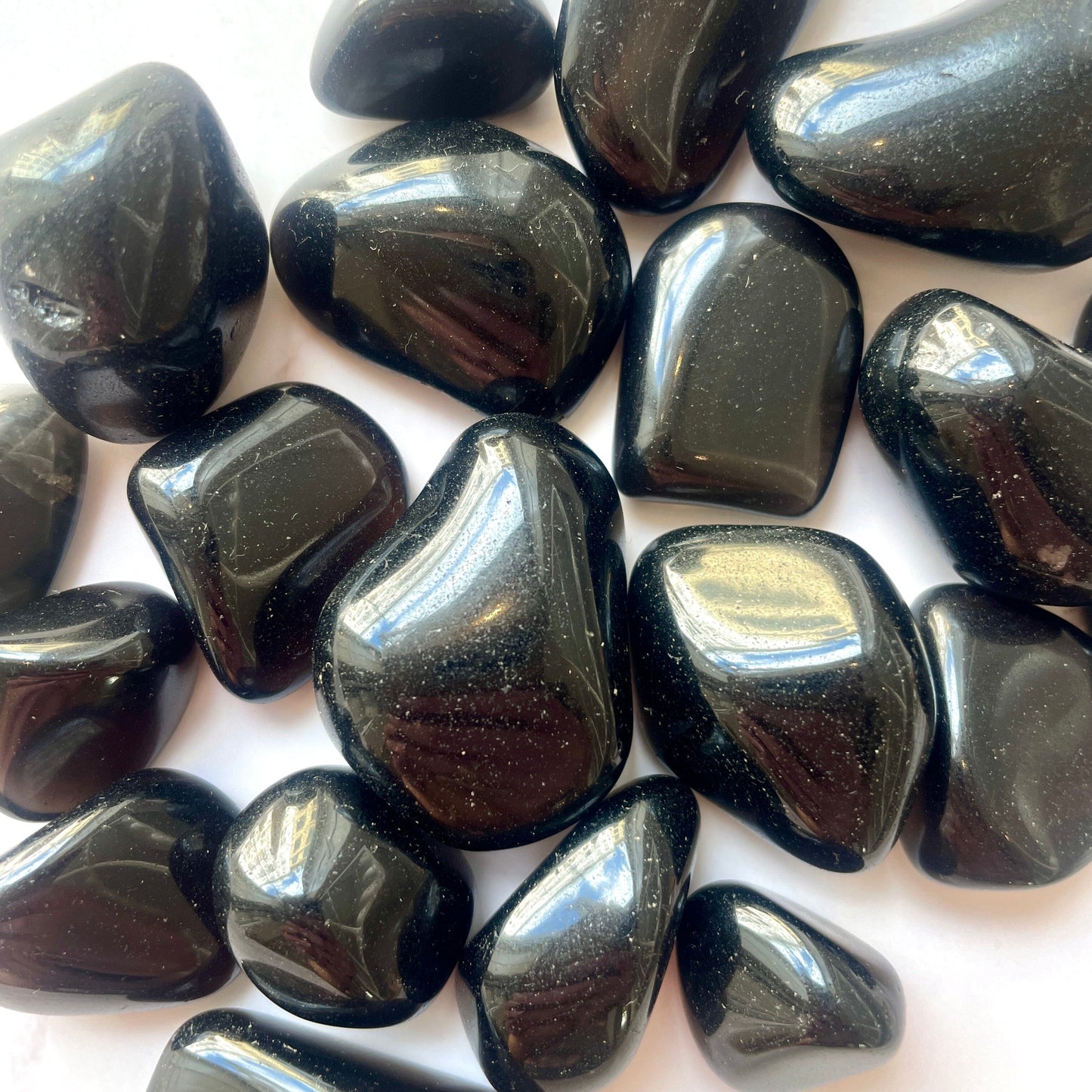 Obsidian tumbled stone