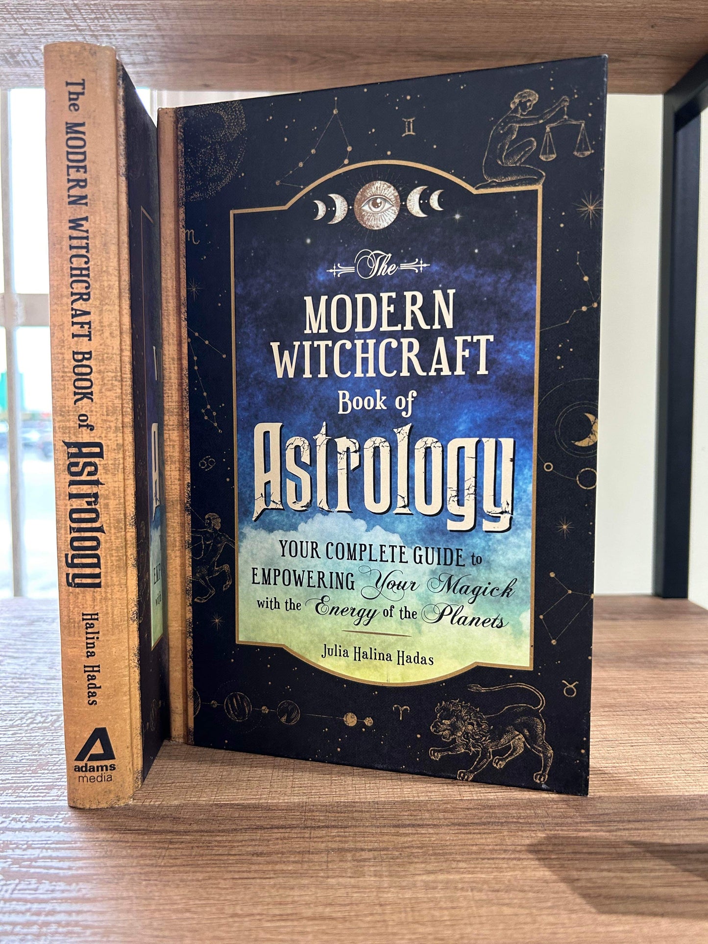 Modern Witchcraft book of Astrology by Julia Halina Hadas