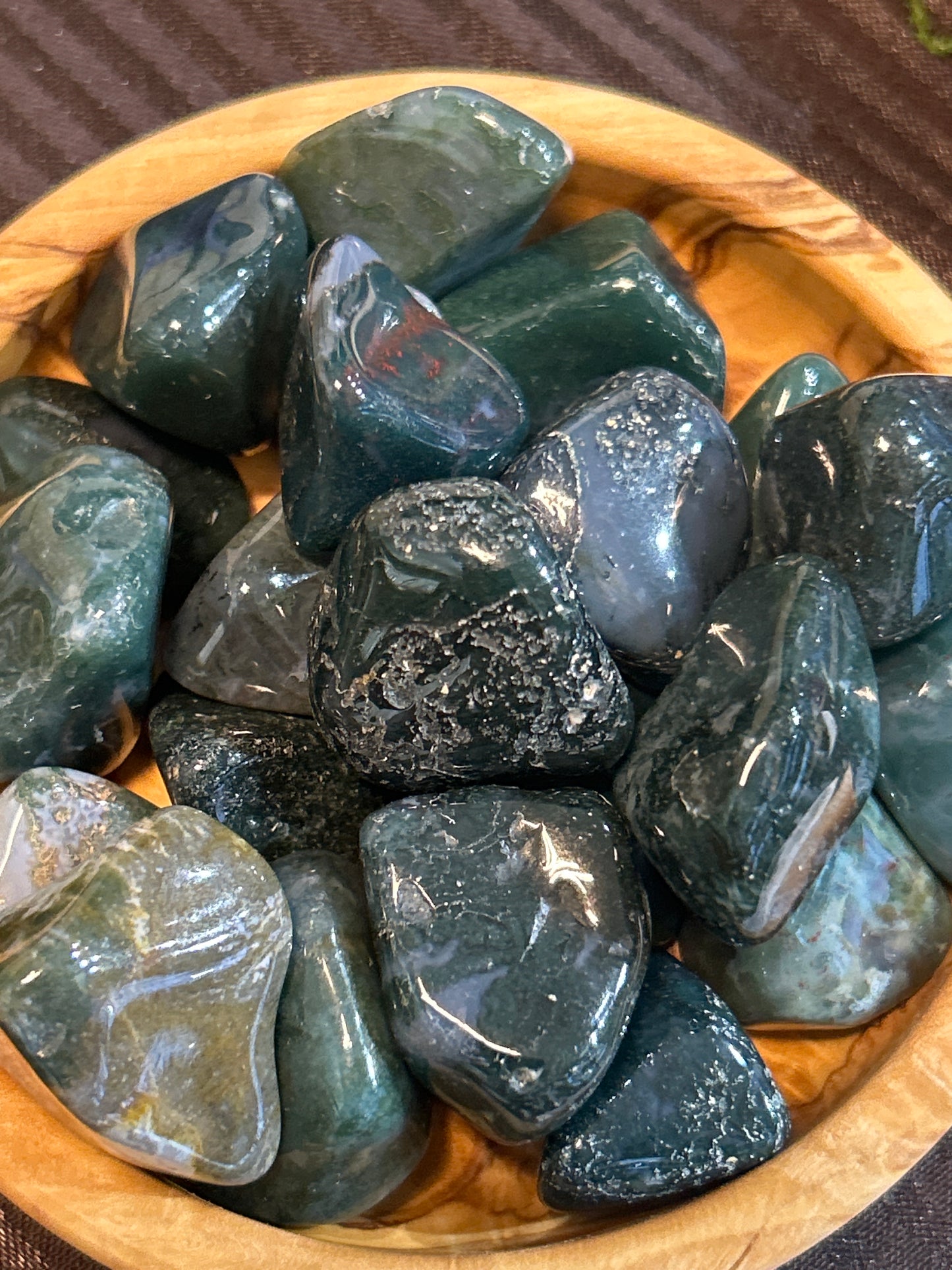 Moss Agate tumbled stone