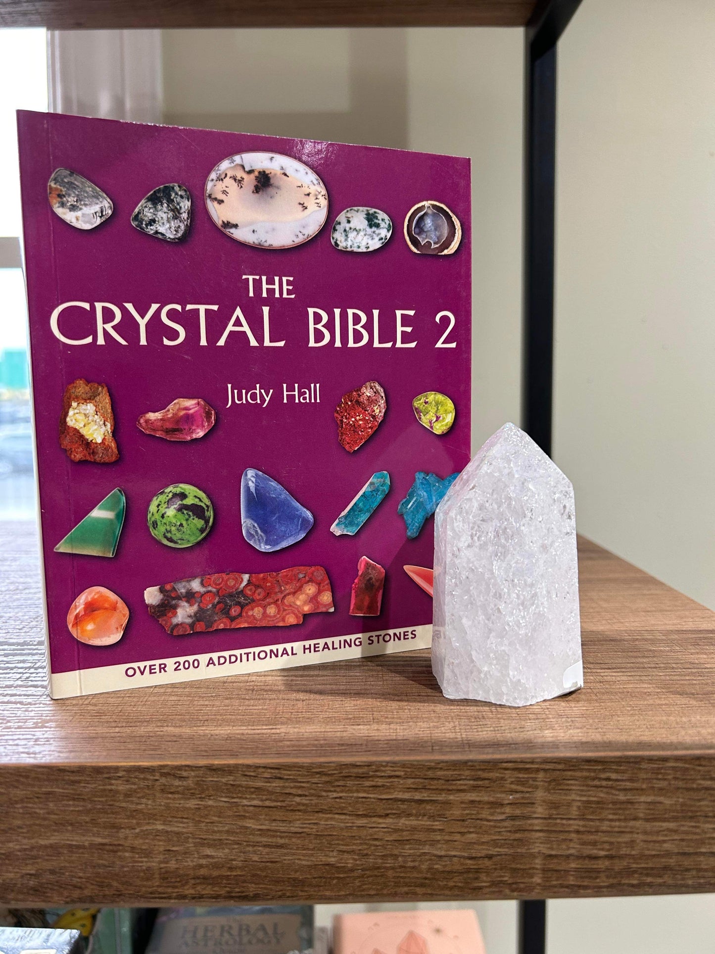 The Crystal Bible Vol 2 by Judy Hall